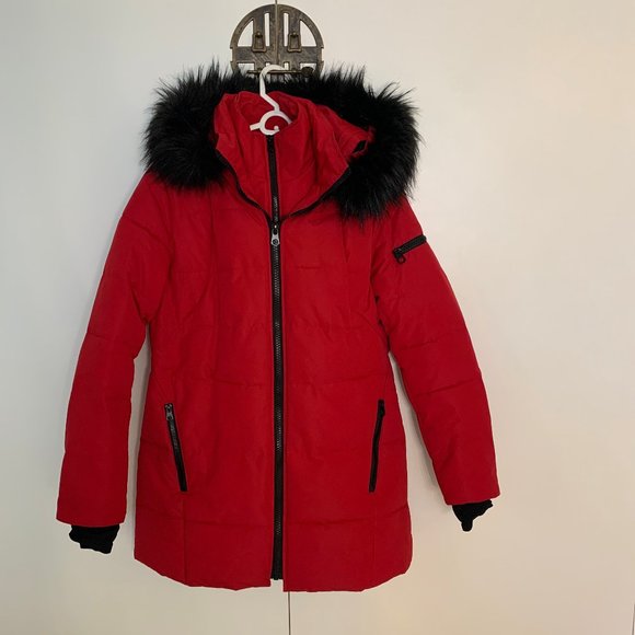 Red Parka - Picture 2 of 4